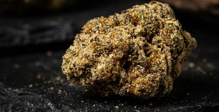 Cannabis moon rocks coated in hash oil and kief — Ottawa concentrates delivery