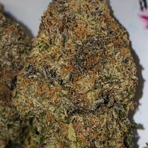 Astro Pink Flower Indica 34% THC cannabis strain for Ottawa weed delivery