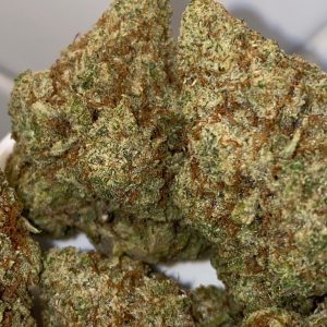 White Runtz Flower Hybrid 32% THC cannabis strain for Ottawa weed delivery
